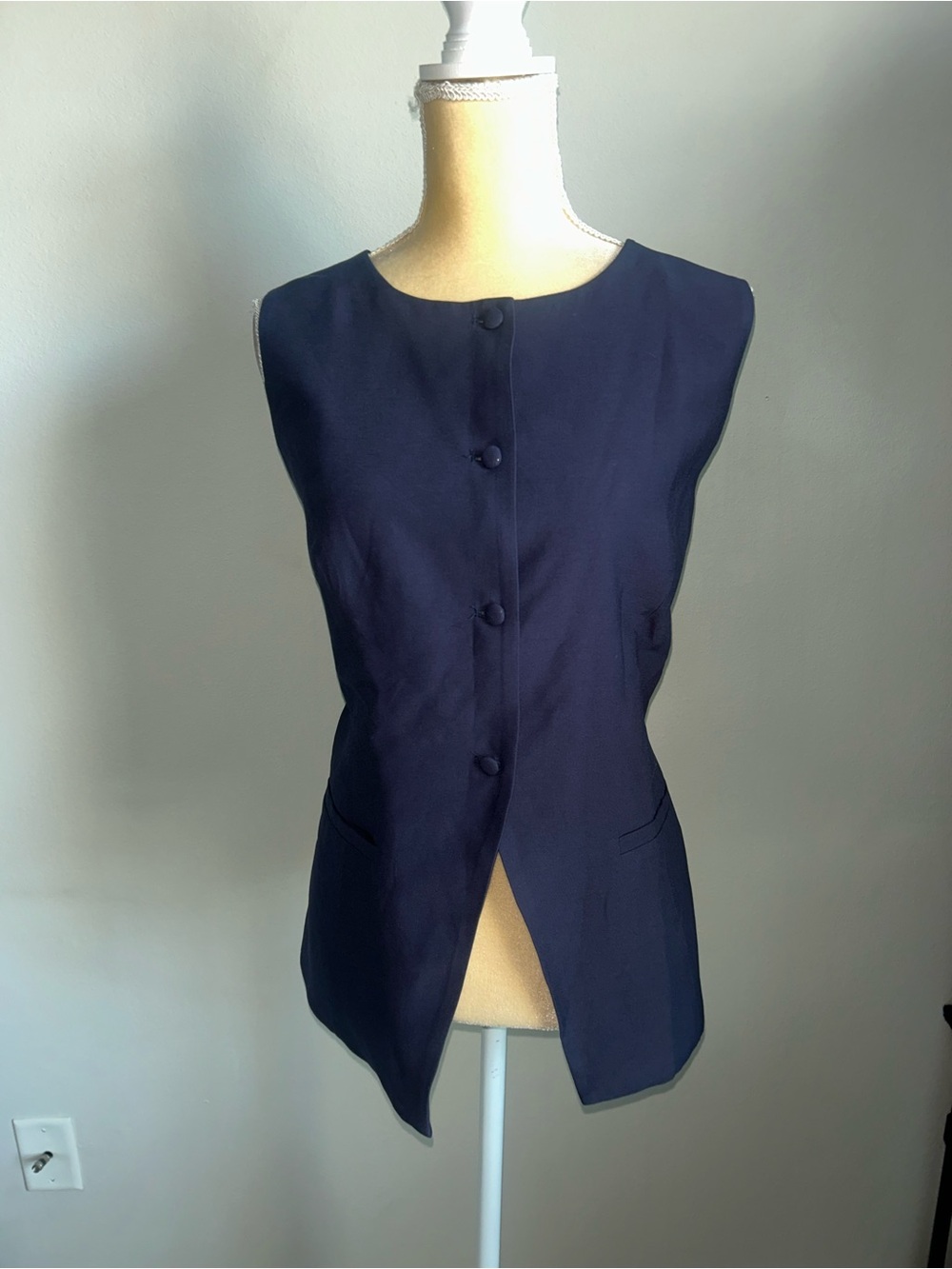NWT PrettyGarden Sleeveless Navy Button-Front Vest Top Sz L